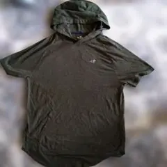 Hollister フード付きTシャツ オリーブグリーン　米M　日本L