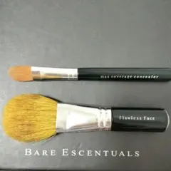 ベアミネラル　フェイスブラシ＆コンシーラーブラシのサムネイル