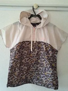 未使用に近いスボルメオーバーサイズパーカー