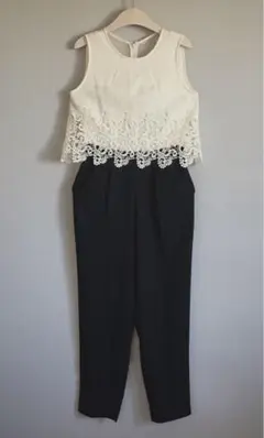 【新品未使用タグ付き】リリーブラウン　刺繍レースレイヤードサルエルオールインワン