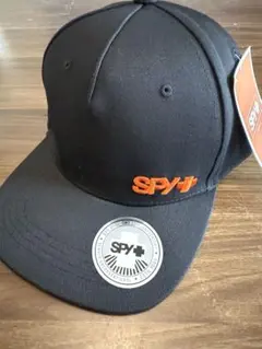 SPY+ ブラック スナップバックキャップ