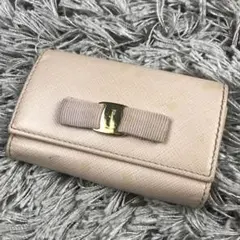 salvatore ferragamo ヴァラリボン 本革レザー 6連キーケース