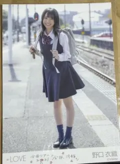 LOVE イコラブ 野口衣織 桜の咲く音がした 歌唱衣装B② ヒキ 生写真