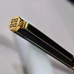 Item thumbnail for item d5731586-c330-41e8-b2bf-2755ead65fb7