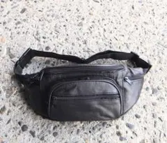 羊革 ラムレザー ウエストポーチ ブラック 本革 ボディバッグ 未使用