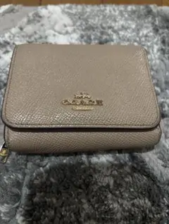 COACH ベージュ 三つ折り財布