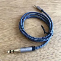UGREEN ステレオミニプラグ　オーディオ変換ケーブル 1M