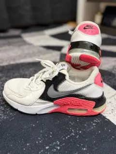 Nike エアマックス スニーカー ホワイト/ブラック/ピンク