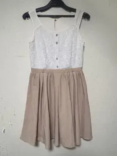 mysty woman 花柄レースノースリーブワンピースのサムネイル
