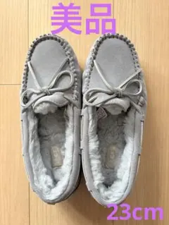 UGG グレー スエード モカシン