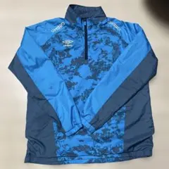 Umbro ピステ　ウィンドブレーカー