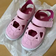 adidas ピンク サンダル　21cm