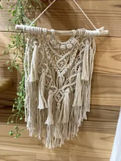 Item thumbnail for item 0404123d-26c5-49ba-889c-836d1a9abd66