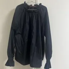 コントワー・デ・コトニエ　　サテンコットンフリルシャツ