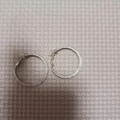 シルバーカラー フープイヤリング