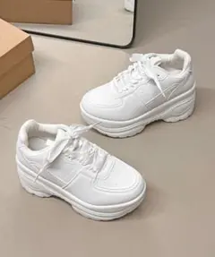 Shoes in Closet 軽量厚底 ビッグリボン スニーカーのサムネイル