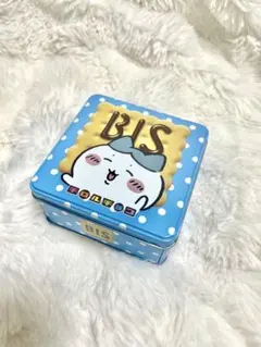 ちいかわ　チロルチョコ缶　ハチワレ