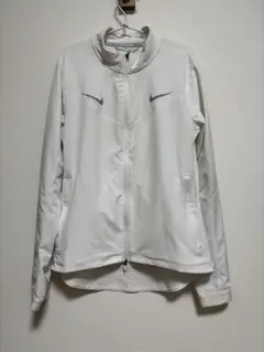 Nike Dri-FIT ホワイトジャケット　150 XS