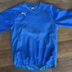 PUMA 青 Vネック ピステ