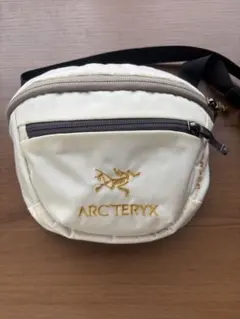 【廃盤】ARC’TERYX BEAMS Mantis 1 Waistpack 白のサムネイル