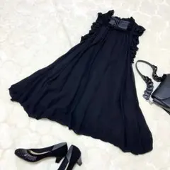 シルク100 % 日本製　ノースリーブフリル　トップス　ワンピース　黒