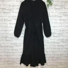 ブラック　長袖ワンピース　コーデュロイ生地　サイズ記載なし