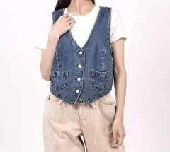 美品　Levi's リーバイス　デニムベスト　コットン ブルー　サイズS