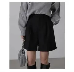 FREE'S MART タック入りショートパンツ