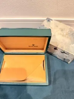 ROLEX 空箱 Mサイズ 06/04/2026 - メルカリ