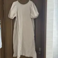 GU ベージュ 半袖カットソーワンピース