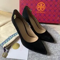 Tory Burch ブラックスエード ハイヒール　23.5cmのサムネイル