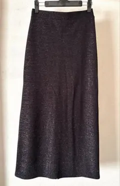 【匿名配送】パシオスApiラメ入ナロースカート黒バックスリット入りロングスカート
