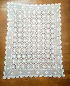 ベトナム手刺繍 テーブルクロス 花柄 リボン - メルカリ