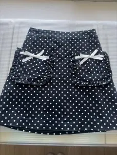 水玉模様タイトスカート黒