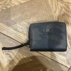 ヴィヴィアンウエストウッド　 二つ折り財布