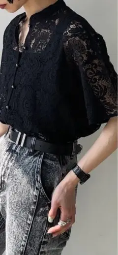 PAGE BOY黒いレース半袖シャツ