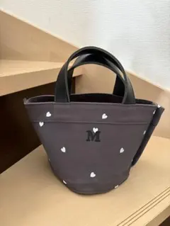 最終価格　LUDLOW ダークグレー ハート柄 トートバッグのサムネイル