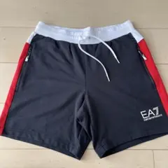 EA7 EMPORIO ARMANI ショートパンツ ハーフパンツのサムネイル