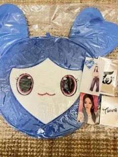 TWICEうちわケース＋アクリルキーホルダー、トレカセット