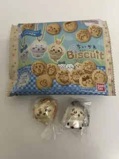 ちいかわマスコット付きビスケットラッコ　シーサー