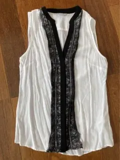 H&M ノースリーブ レース ブラウス