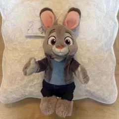ディズニー ジュディ ペンケース 新品　ポージ