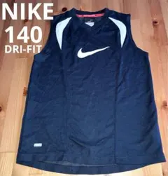 C28-ナイキ　Nike DRI-FIT ネイビー　スポーツ Tシャツ 140
