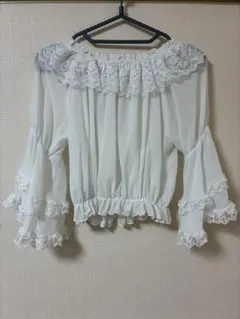 しまむら 眞白ありす　姫袖　シアーブラウス Sサイズ