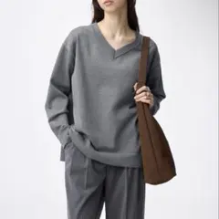 オーバーサイズVネックニットプルオーバーZ グレー 長袖 Sサイズ