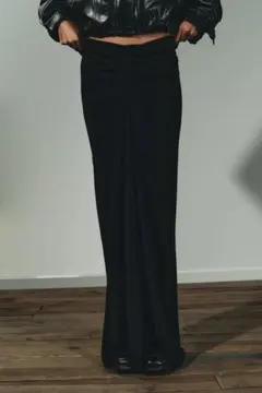 ZARA ギャザーロングスカートのサムネイル