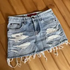 美品　ダメージ加工 ライトブルーデニムミニスカート