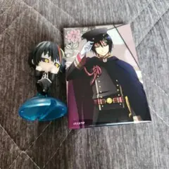 アクリルスタンドとイラストカード立て
