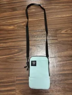 【新品未使用】デルフォニックス ショルダーバッグ