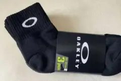 ★★新品オークリーOAKLEYメンズソックス3ピース 黒色　25〜27cm★★のサムネイル